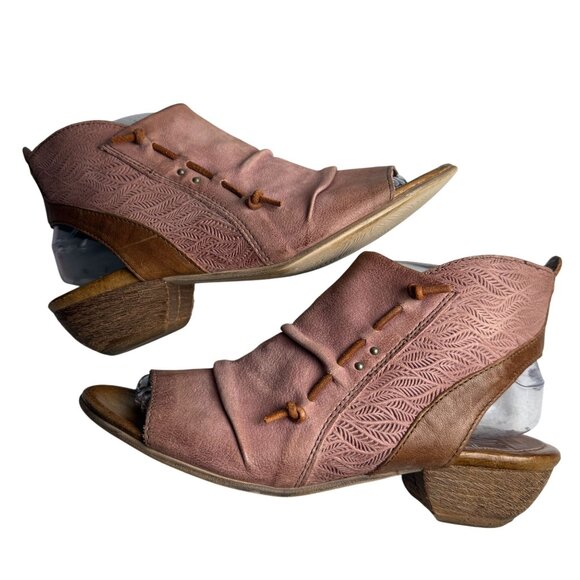 Miz Mooz Celia Leather Open Toe Sandals Blush Pink Size EU 38 US 7.5 - Picture 1 of 10